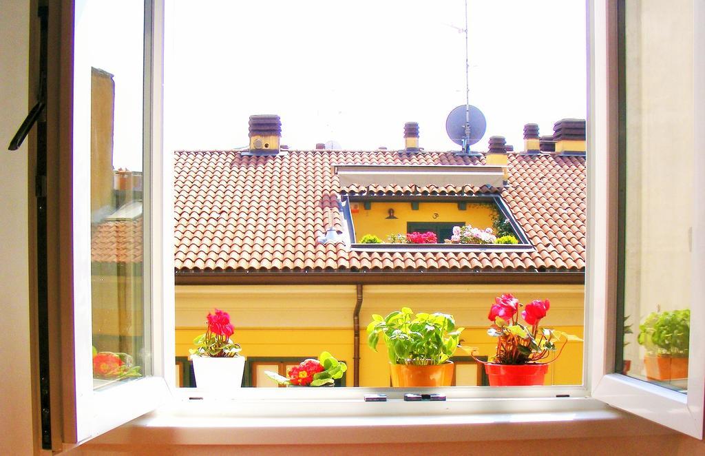 Apartamento Casa Sarpi Milán Habitación foto